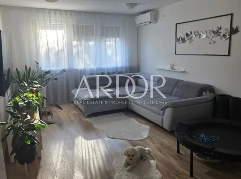 2 bedroom apartment 70 m² Grad Rijeka, Croatia