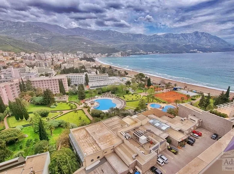 Квартира 3 спальни 115 м² Будва, Черногория