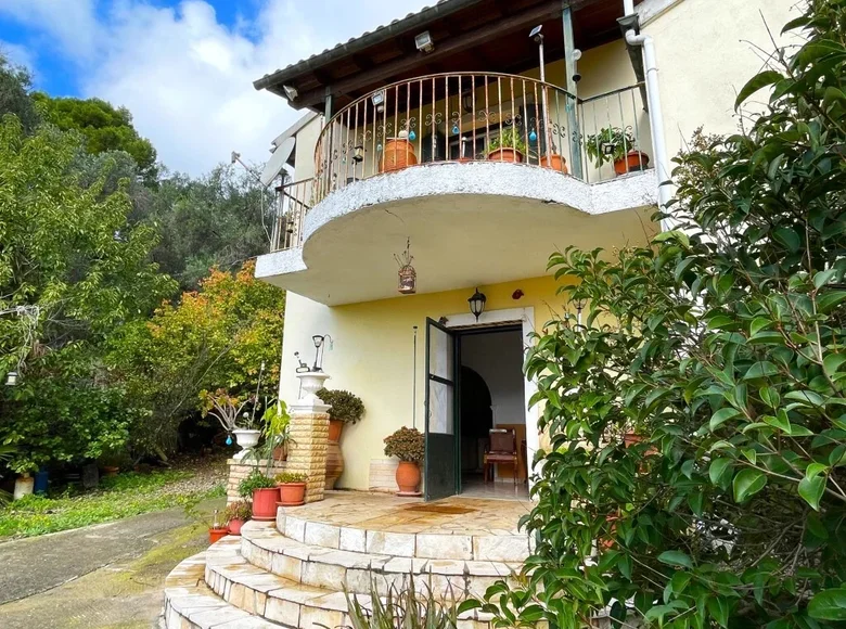 Вилла 6 спален 197 м² Варипатадес, Греция