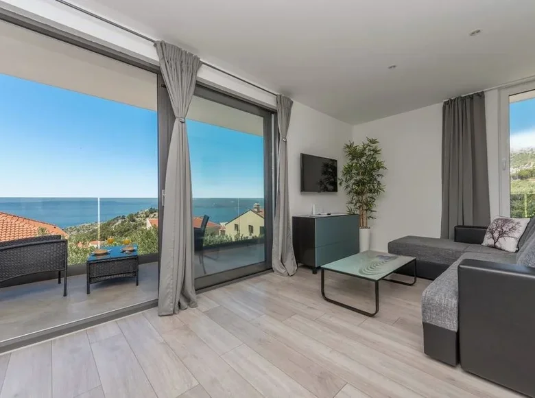 Villa 450 m² Makarska, Croatia