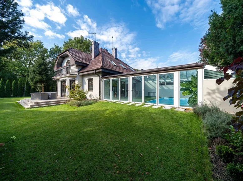 Дом 350 м² Познань, Польша