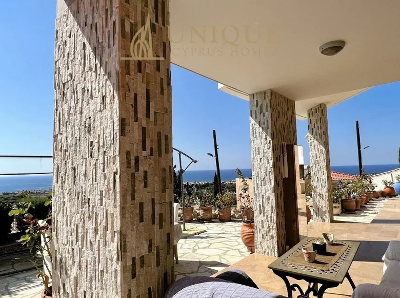 4 bedroom Villa 166 m² Chloraka, Cyprus