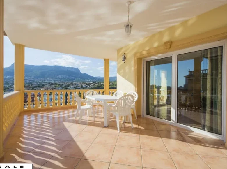5 bedroom villa 340 m² Calp, Spain