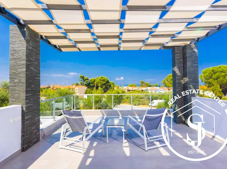 Вилла 3 спальни  Пефкохори, Греция