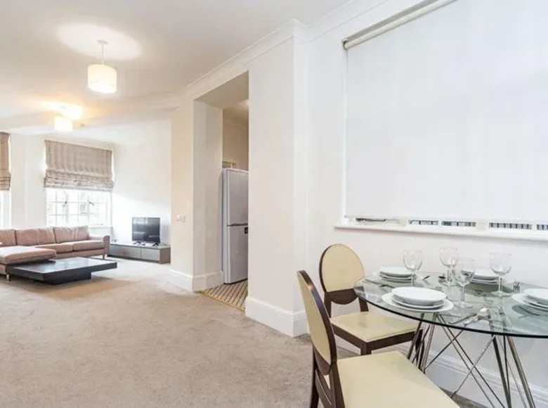 Wohnung 2 Schlafzimmer 86 m² in London, Großbritannien