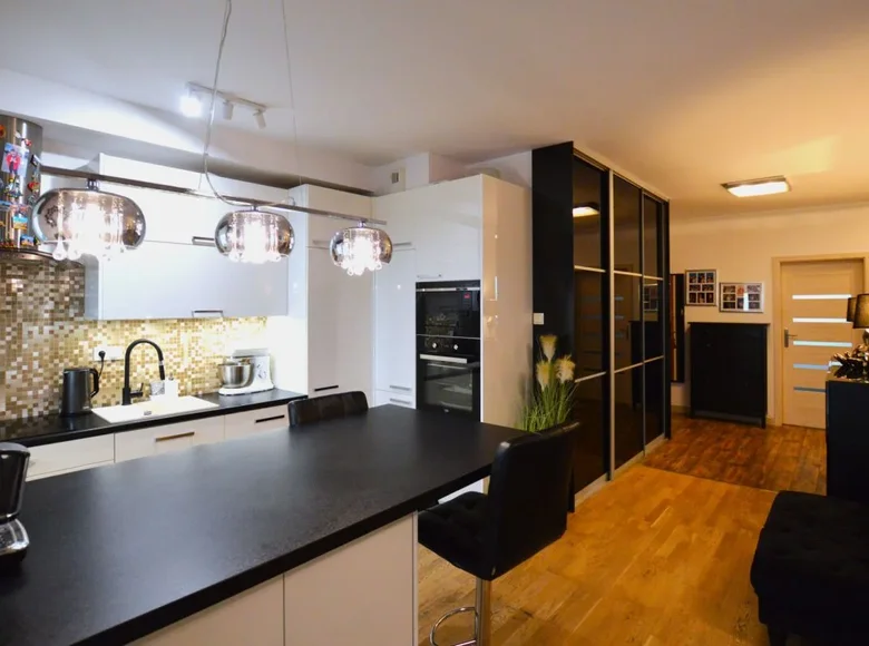 3 room apartment 72 m² Warsaw, Poland