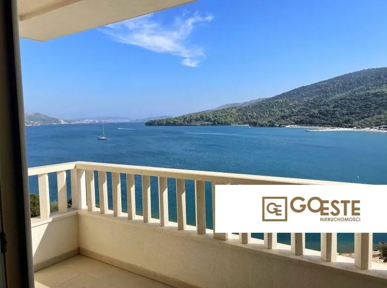 House 12 rooms Opcina Dezanovac, Croatia