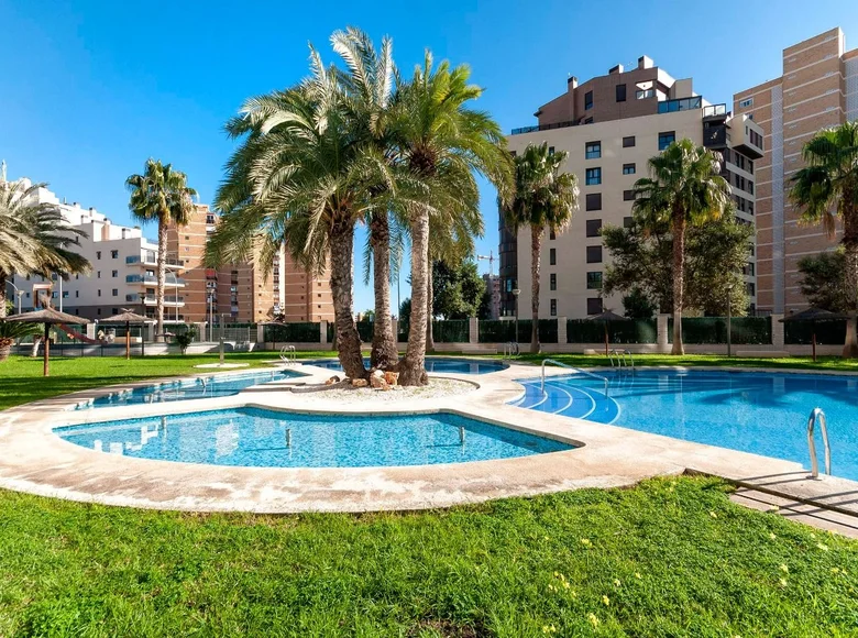 Wohnung 2 Schlafzimmer 97 m² Alicante, Spanien