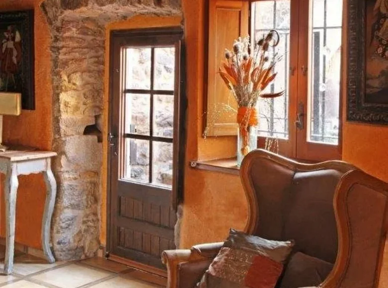 Дом 5 спален 1 100 м² la Pera, Испания