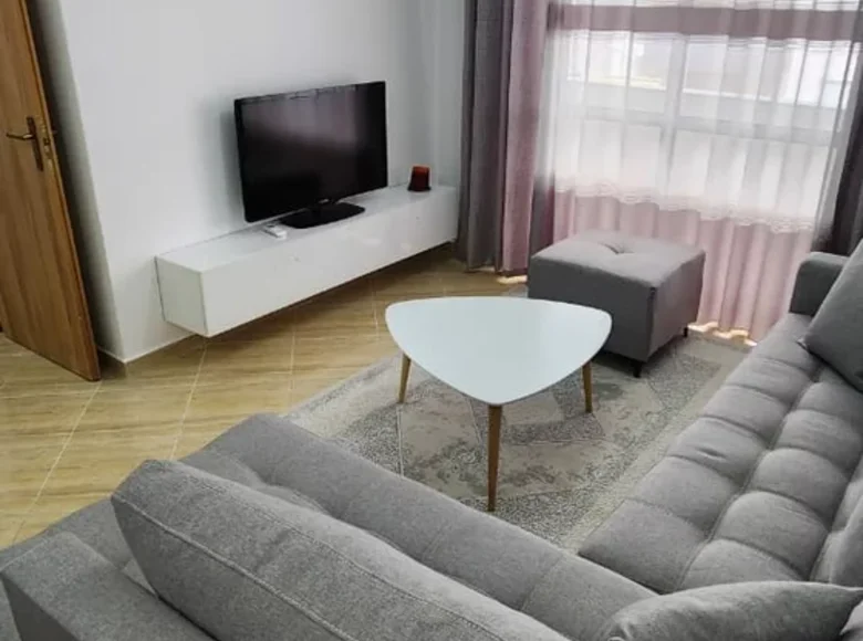 1 bedroom apartment 70 m² Bashkia Durres, Albania