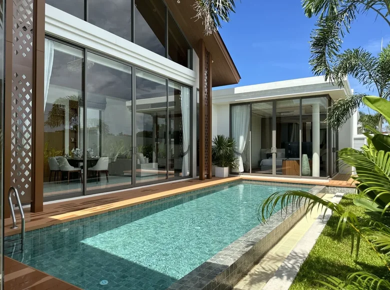 3-Schlafzimmer-Villa 277 m² Choeng Thale, Thailand