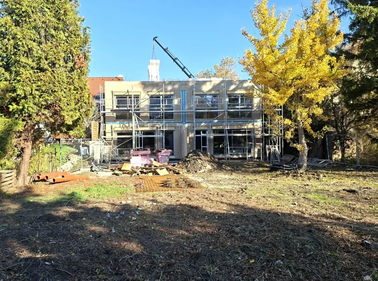 Дом 9 комнат 300 м² Langenzersdorf, Австрия