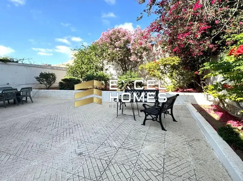 Villa  San Julián, Malta