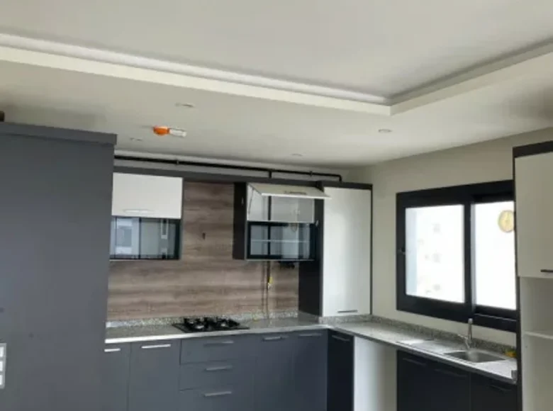 5 room apartment 225 m² Erdemli, Turkey