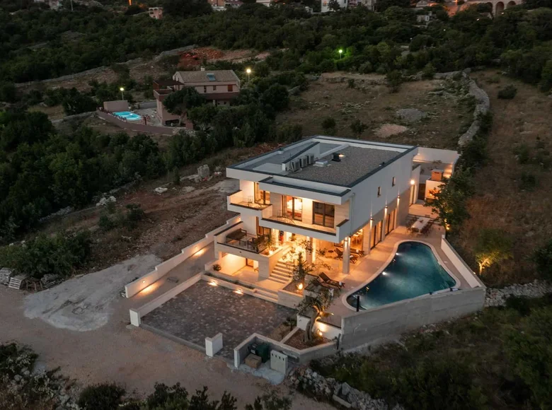 Dom 6 pokojów 365 m² Grad Zadar, Chorwacja