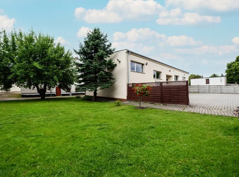 Дом 213 м² Dopiewiec, Польша