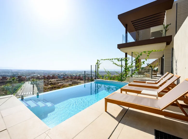 Вилла 4 спальни 607 м² Benahavis, Испания