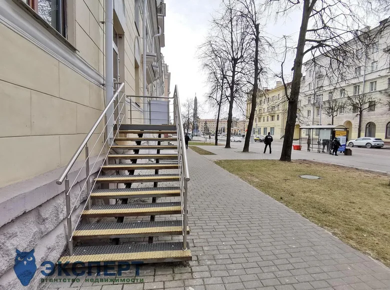 Shop 4 rooms 80 m² in Minsk, Belarus