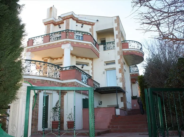 6 bedroom villa 300 m² Plagiari, Greece