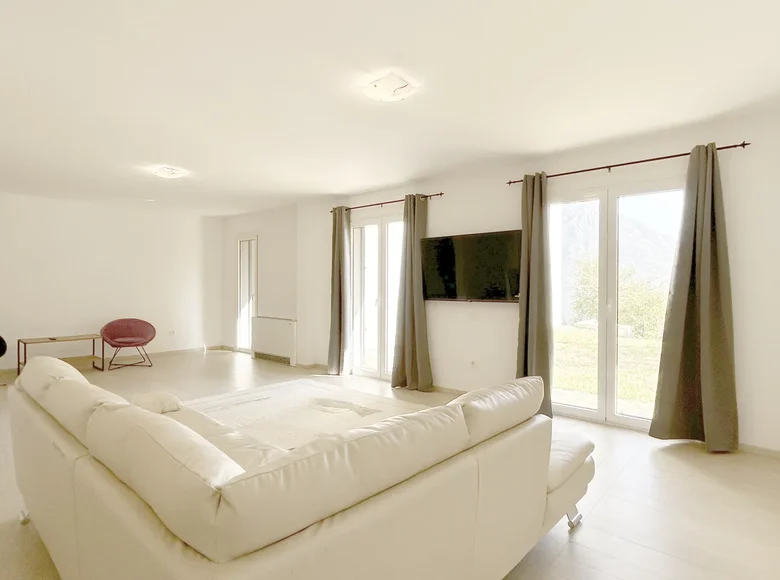 Вилла 5 комнат 360 м² Morinj, Черногория