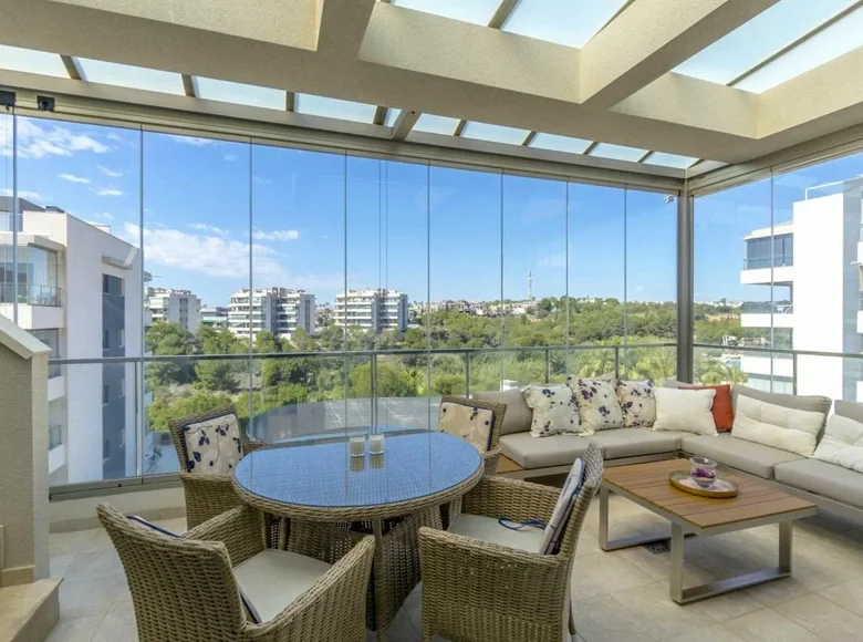 Apartamento 3 habitaciones 81 m² Orihuela, Španjolska