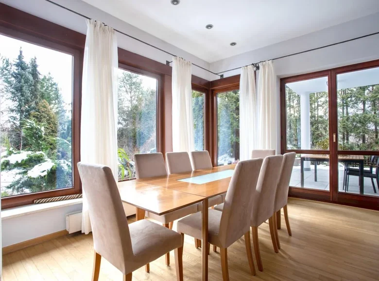 5 room house 240 m² Lomianki Dolne, Poland