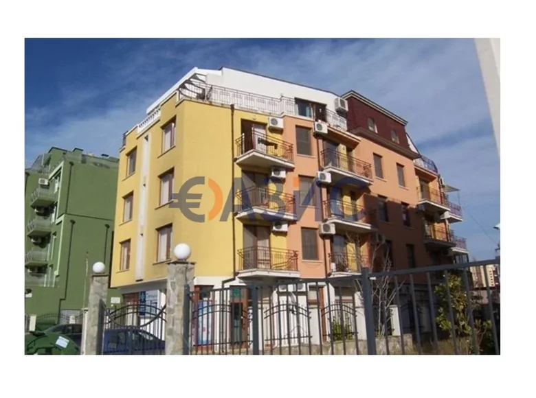 Квартира 2 спальни 93 м² Несебр, Болгария