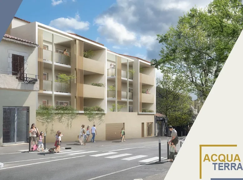 Mieszkanie 4 pokoi 98 m² Istres, Francja