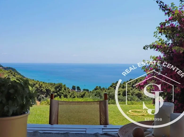 Таунхаус 2 спальни  Каландра, Греция