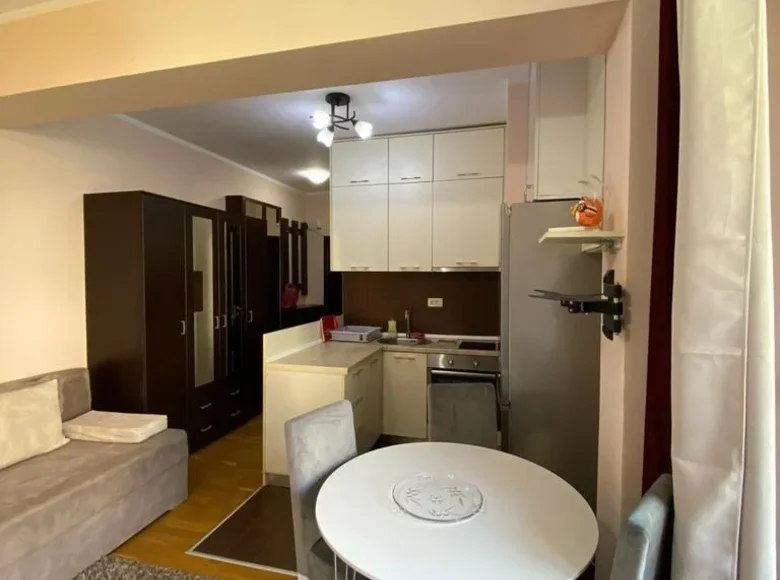 1 bedroom apartment 33 m² in Budva, Montenegro
