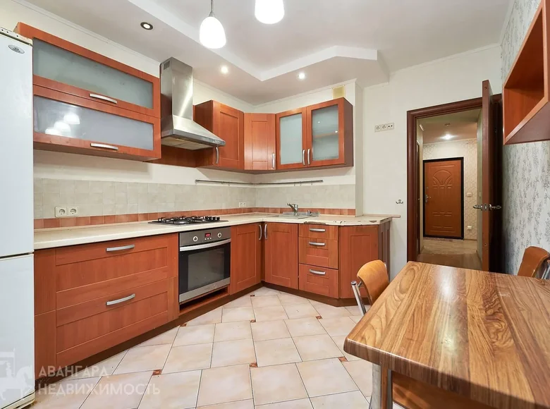 Квартира 2 комнаты 58 м² Минск, Беларусь