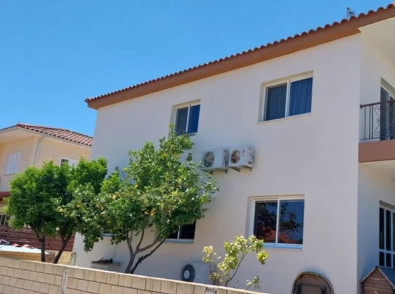 3 bedroom house 175 m² Oroklini, Cyprus