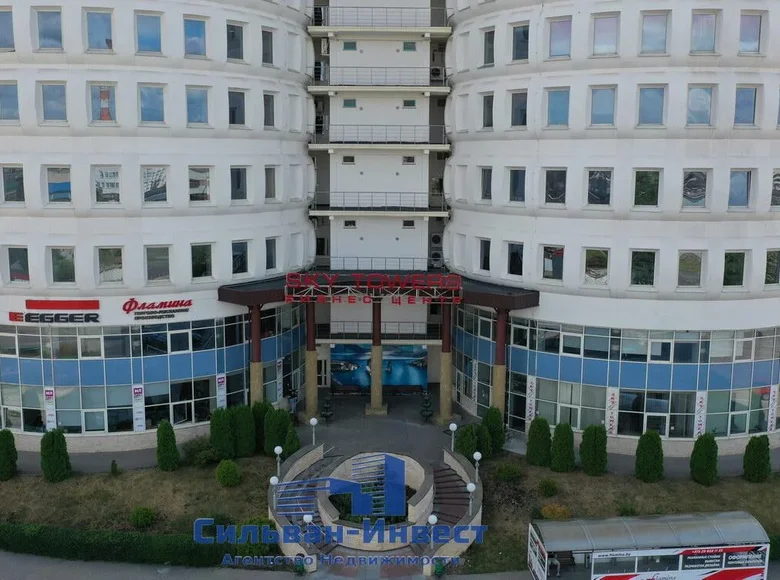 Oficina 77 m² en Minsk, Belarús