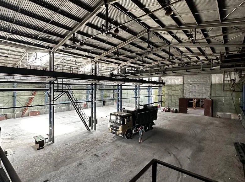 Office 8 000 m² in Babruysk, Belarus