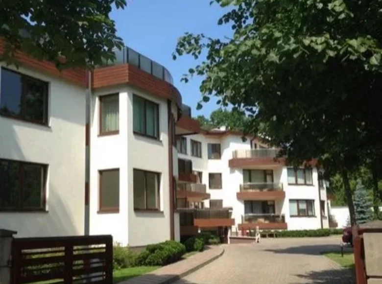 Apartamento 2 habitaciones 76 m² Jurmala, Letonia