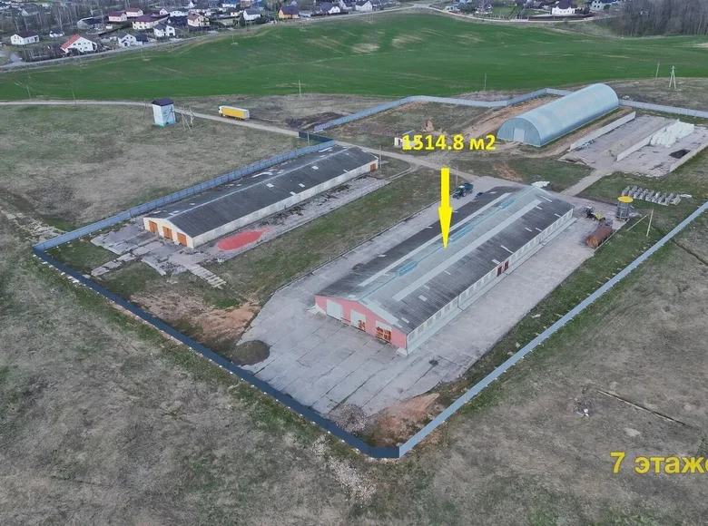 Almacén 1 515 m² en Navasyno, Belarús