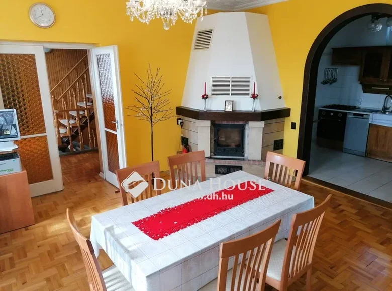 Haus 380 m² Wudersch, Ungarn