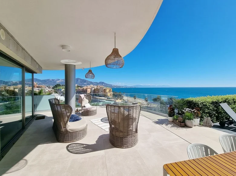 3 bedroom apartment 118 m² Mijas, Spain