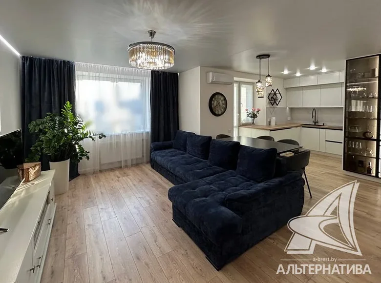Квартира 3 комнаты 77 м² Брест, Беларусь