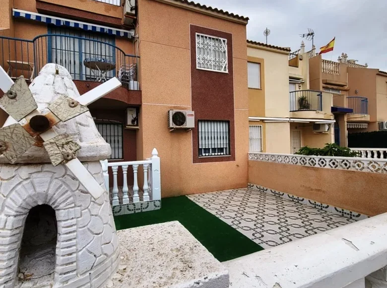 3 bedroom bungalow 71 m² Torrevieja, Spain