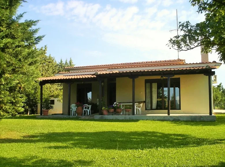 3 bedroom villa 90 m² Mesokomo, Greece
