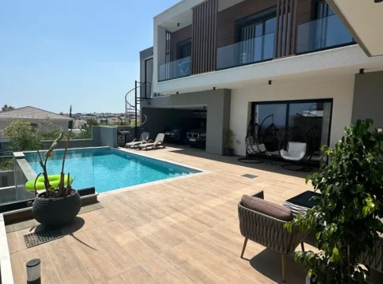 5 bedroom house  Germasogeia, Cyprus