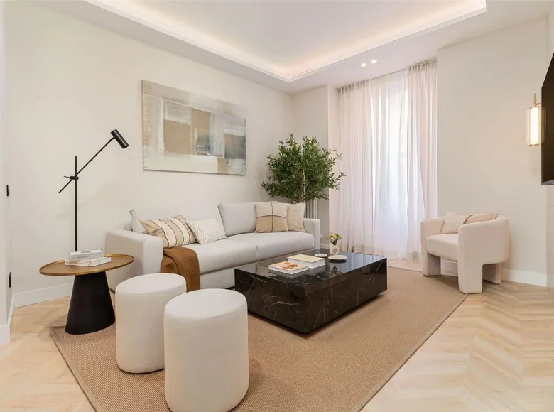 Квартира 3 спальни 136 м² Мадрид, Испания