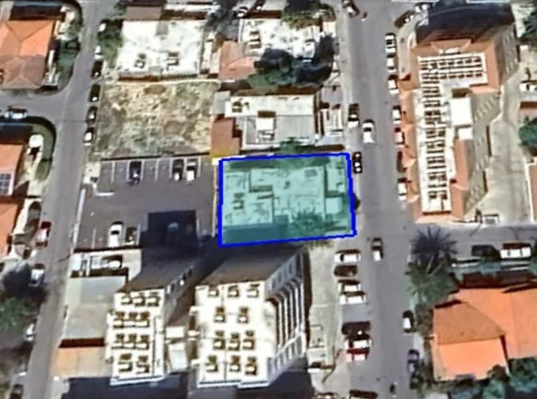 Atterrir  Limassol, Chypre