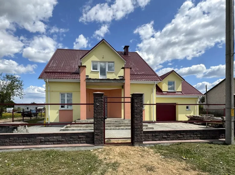 House 206 m² Dziescanka, Belarus
