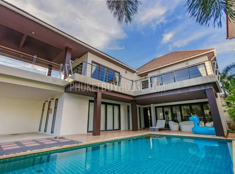 Villa de tres dormitorios  Choeng Thale, Tailandia