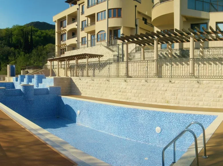 Villa 4 chambres 300 m² Herceg Novi, Monténégro