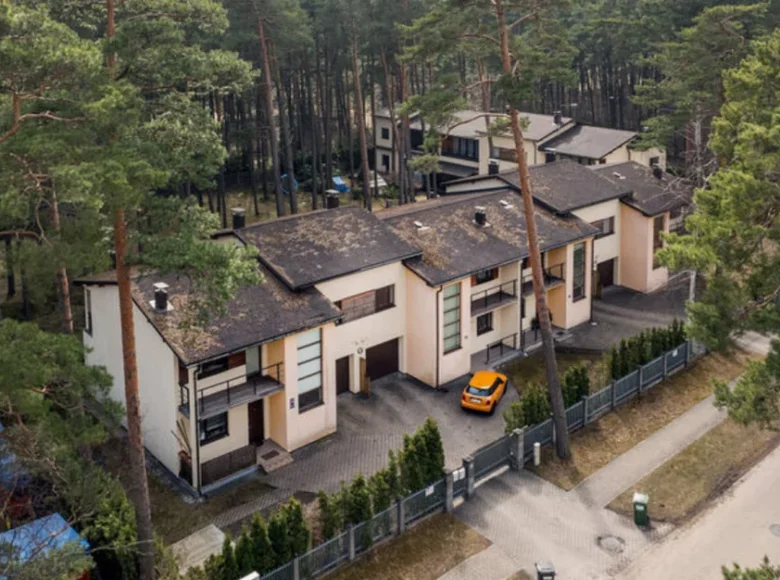 3 bedroom house 230 m² Jurmala, Latvia