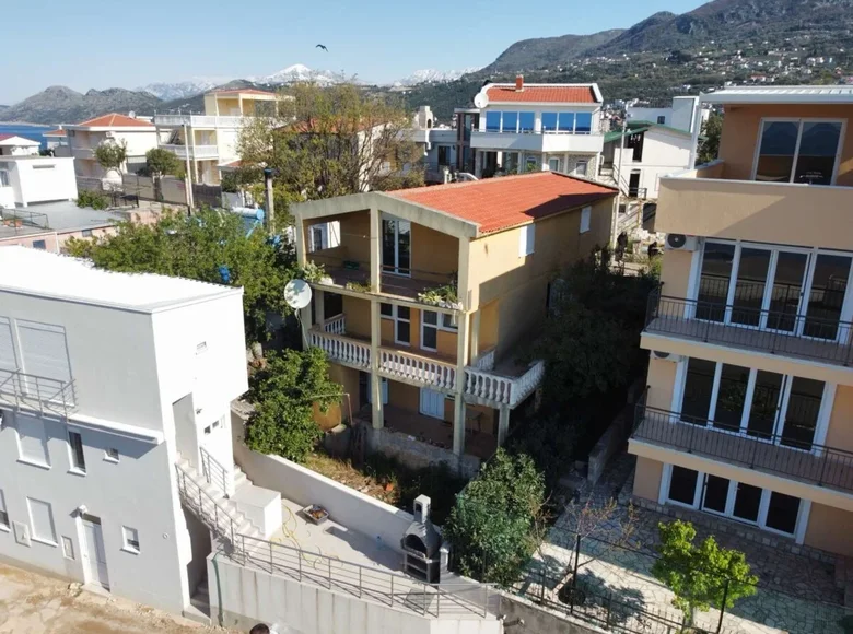 Dom  Stari Bar, Czarnogóra