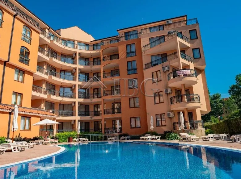 Mieszkanie 3 pokoi 122 m² Nesebyr, Bułgaria